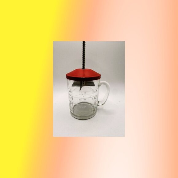 Vintage Style Hand Crank Egg Beater Mixer Red Lid Glass Measuring Cup - Picture 2 of 5